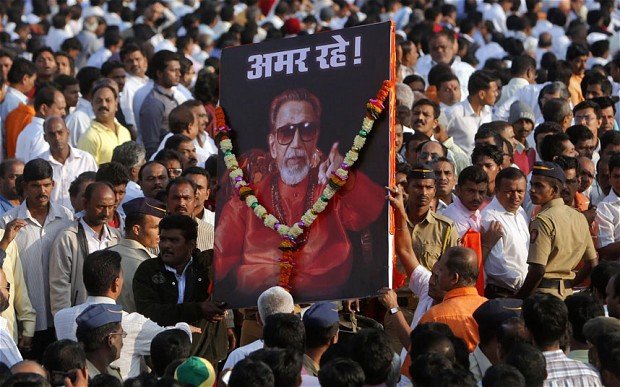 बाल ठाकरे: भारतीय फासीवाद का प्रतीक पुरुष